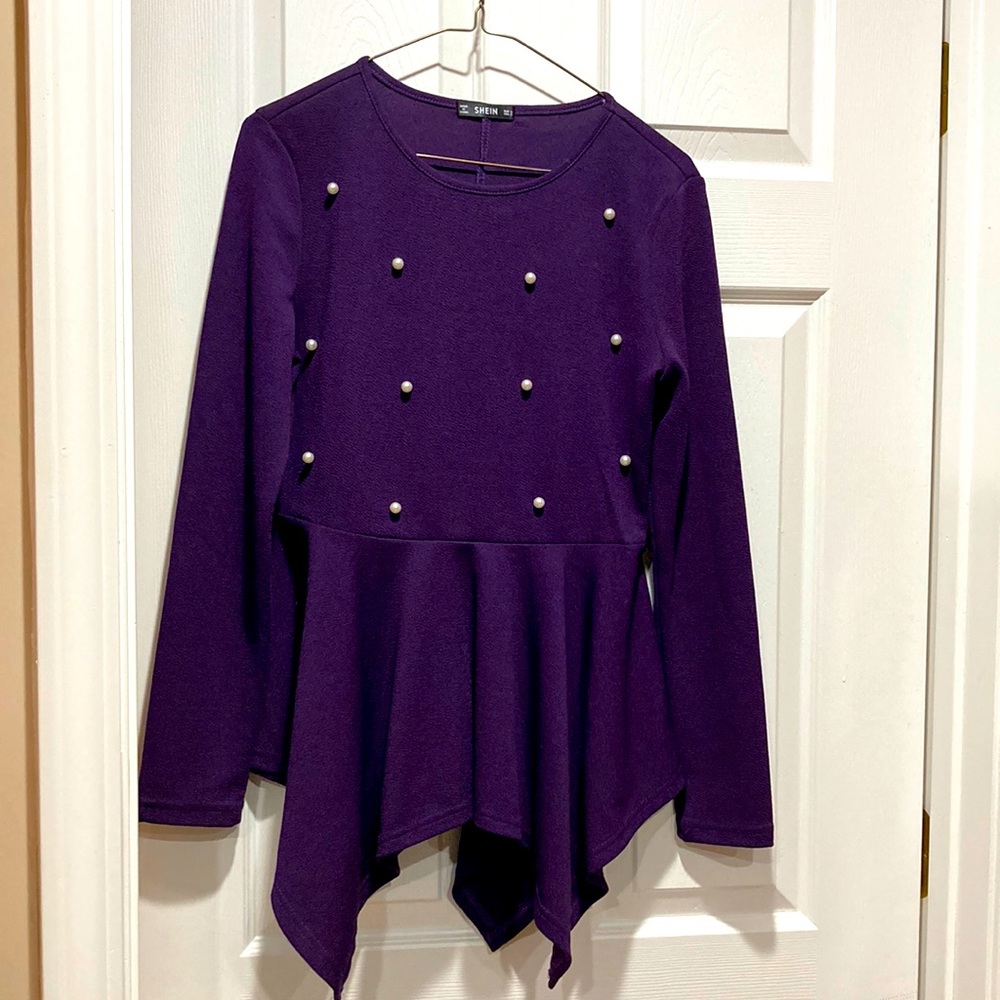 Pretty Long sleeve purple peplum sweater tunic adorned with pearly embellishment